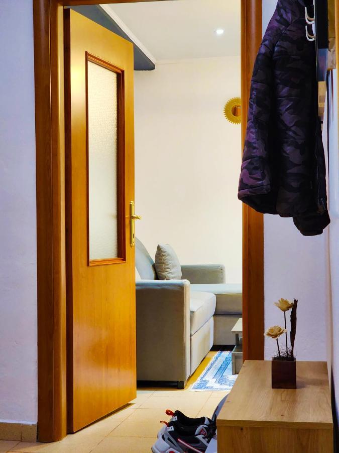 Apartament Center Apartment, 30m From Center. *